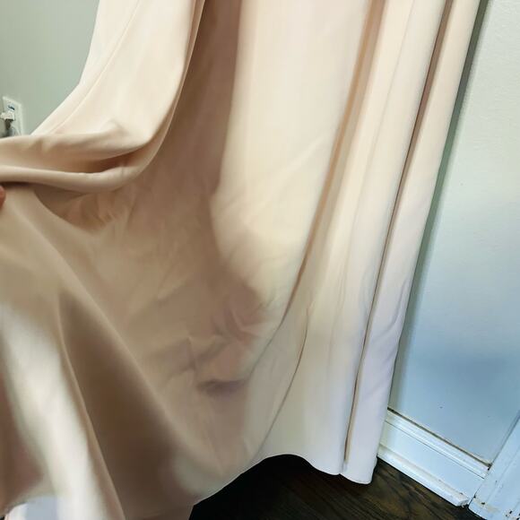 Badgley Mischka Blush Halter Odessa Zip Up Back Gown Dress Size 18 - Picture 14 of 16